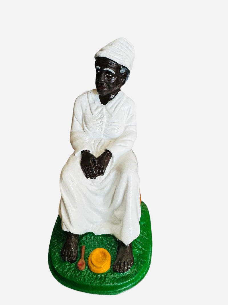 Imagem de preta velha de gesso